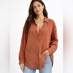 Lucy Paris NWT  Rust Button-Up Women's Top oversized M